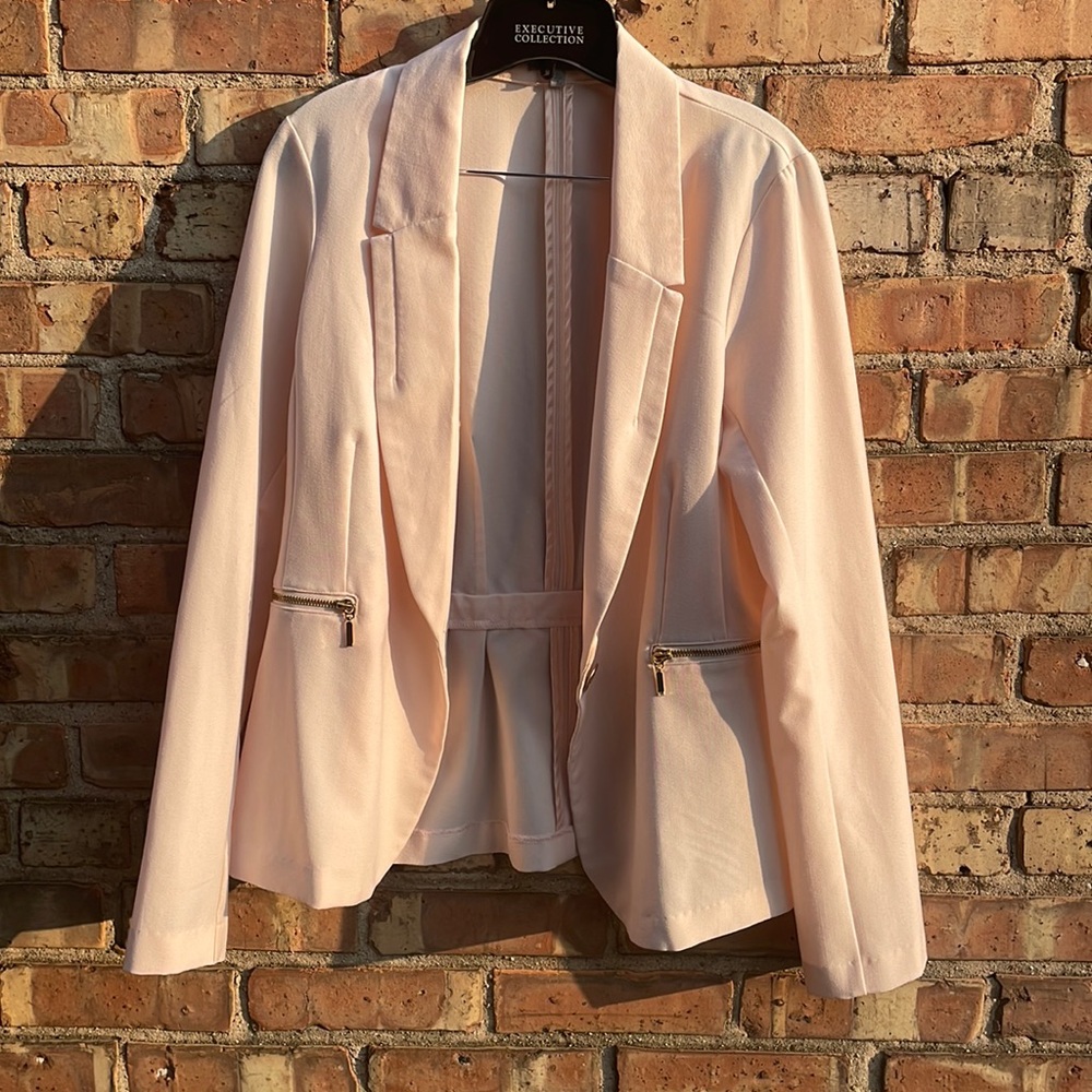 Charlotte Russe Blush pink blazer